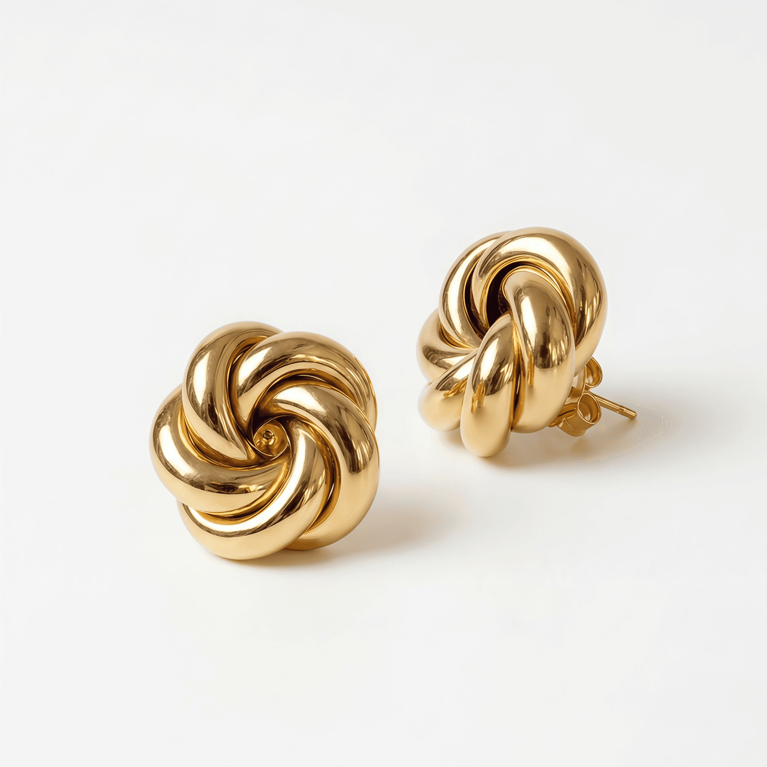 Aretes Nudo Dorado - Vista 2