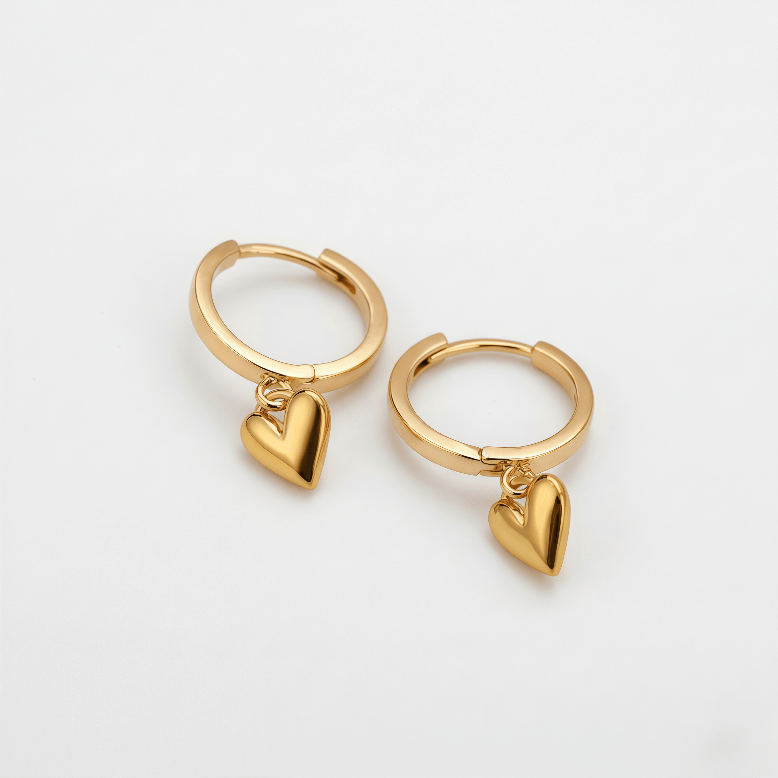 Aretes Argolla Corazón Dorado - Vista 3