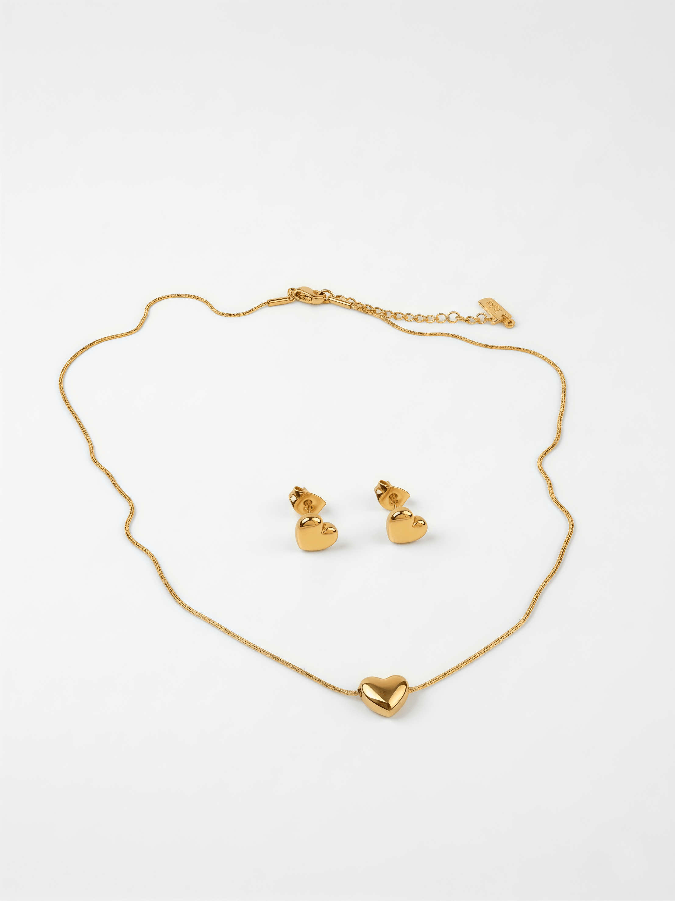 Set Collar + Aretes corazón Dorado - Vista 1